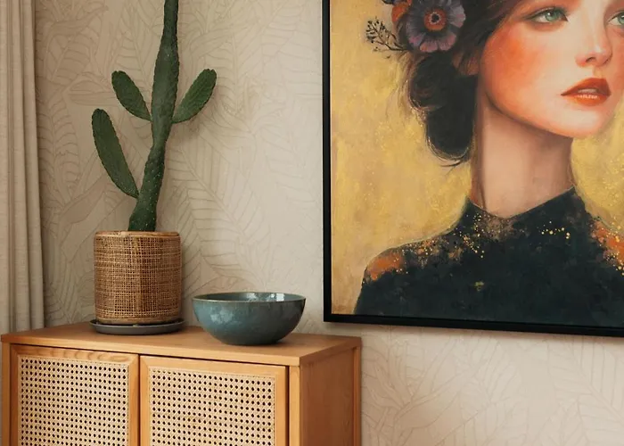 Op12, With Free Parking * 赞德沃特