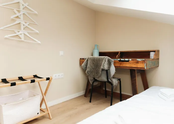 Op12, With Free Parking Apartment